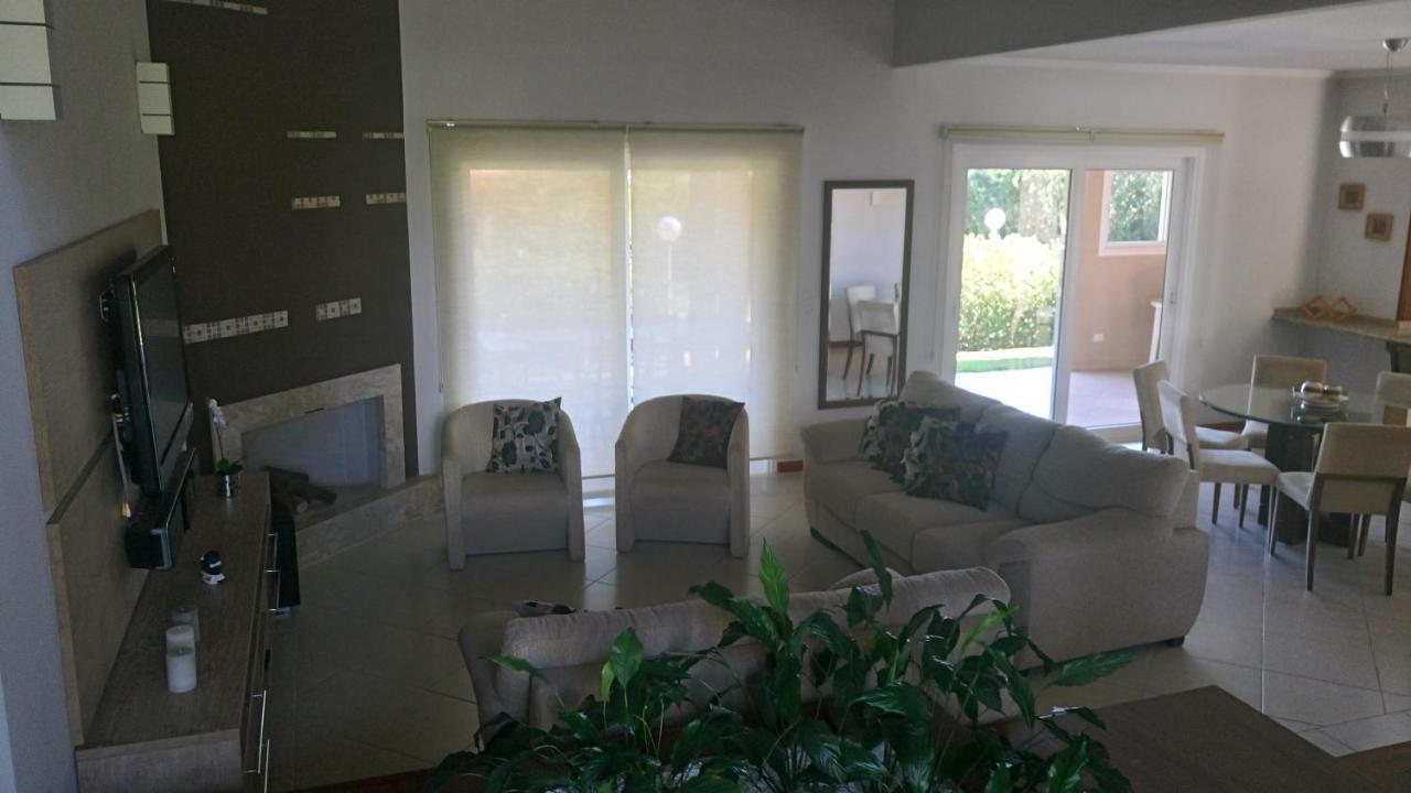 Linda Casa De Campo - Proximo A Sp - Wi-Fi Gratis Bom Jesus dos Perdoes Ngoại thất bức ảnh